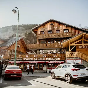 2* Hotel La Meije